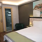 Hotel Kadikoy 4*