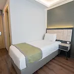 Kadikoy 4*